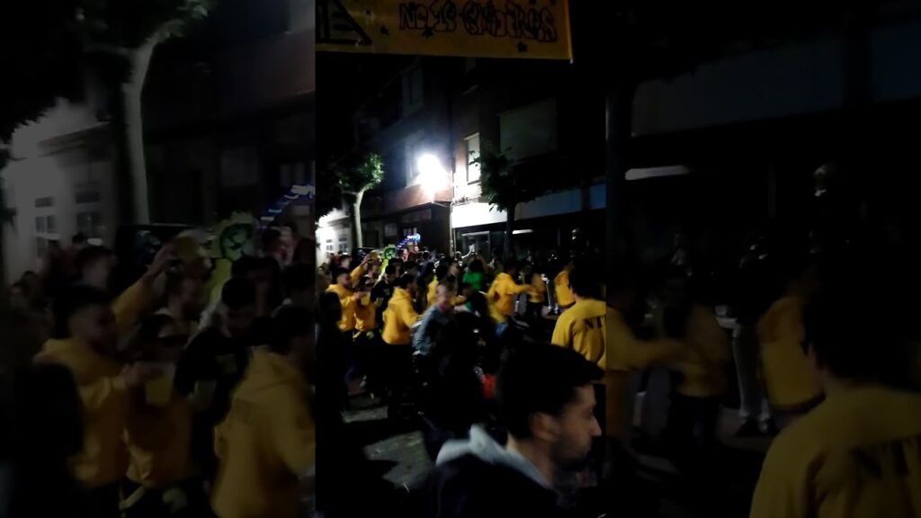 cómo visten los habitantes en las fiestas de Benavente en Semana Santa